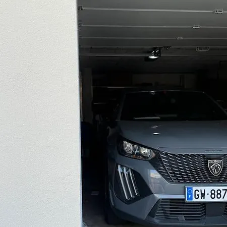 Apartment Lumineux De 92m2 *